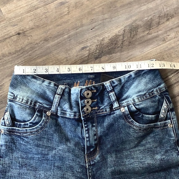 ✨Cute Jeans✨ - Picture 11 of 11